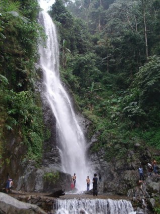curug cigentis karawang
