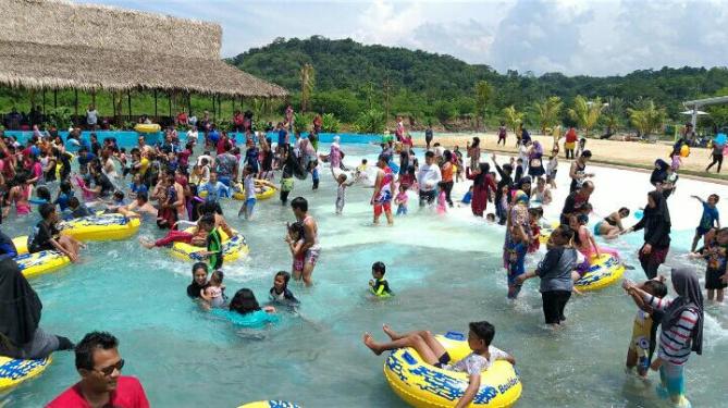 wisata cikao park purwakarta
